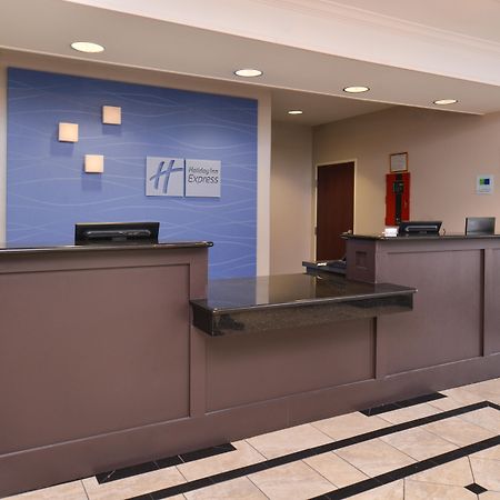 Holiday Inn Express & Suites San Antonio South מראה חיצוני תמונה