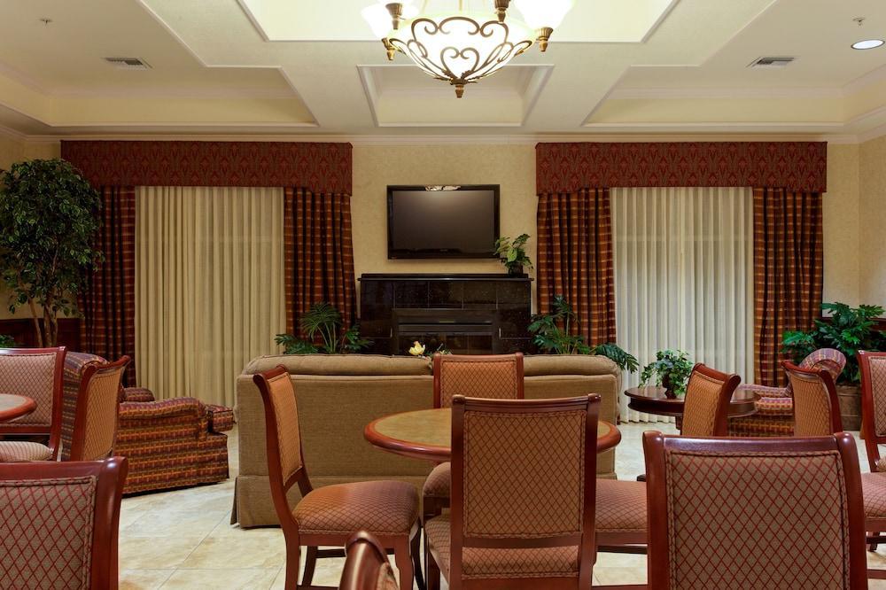 Holiday Inn Express & Suites San Antonio South מראה חיצוני תמונה