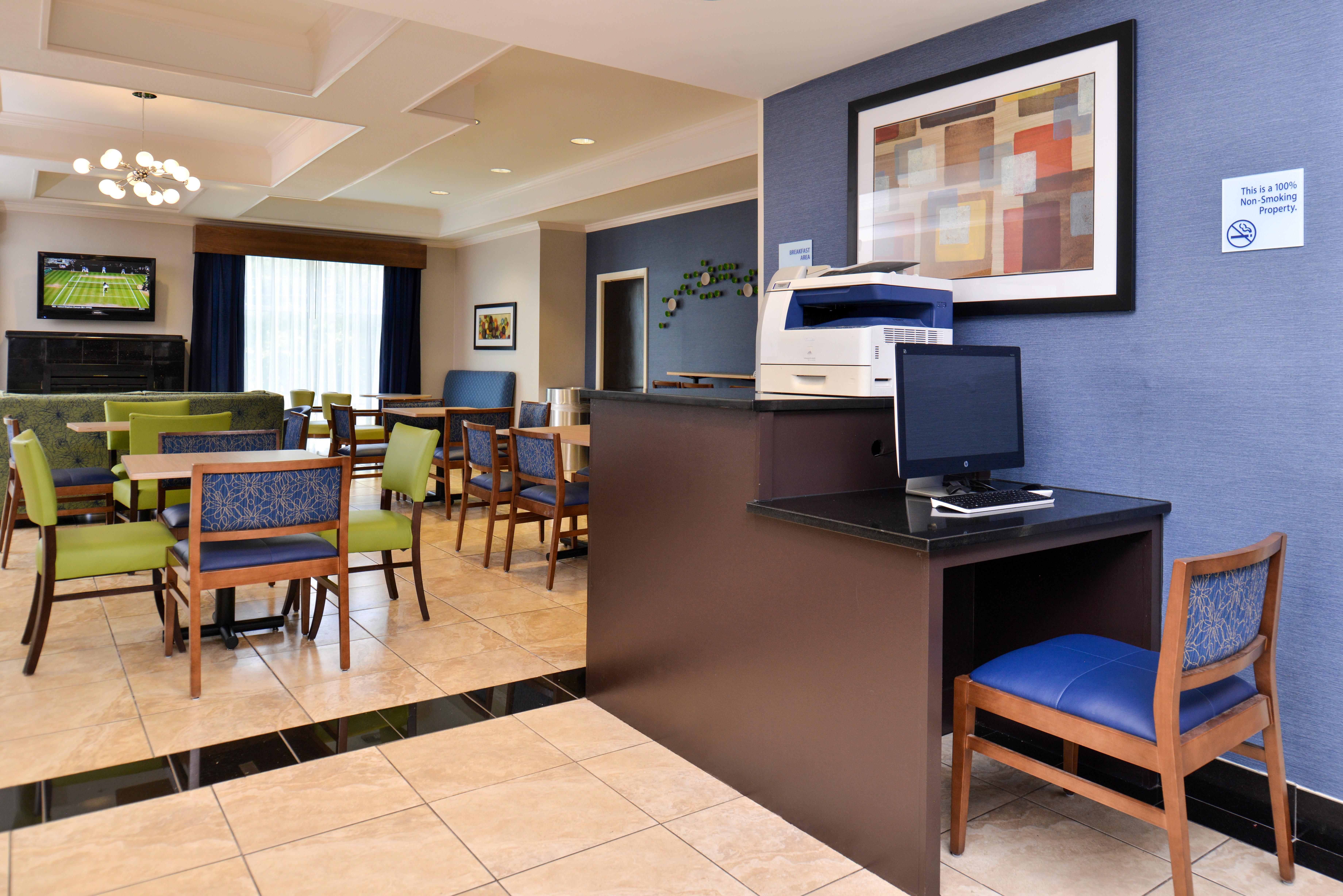 Holiday Inn Express & Suites San Antonio South מראה חיצוני תמונה
