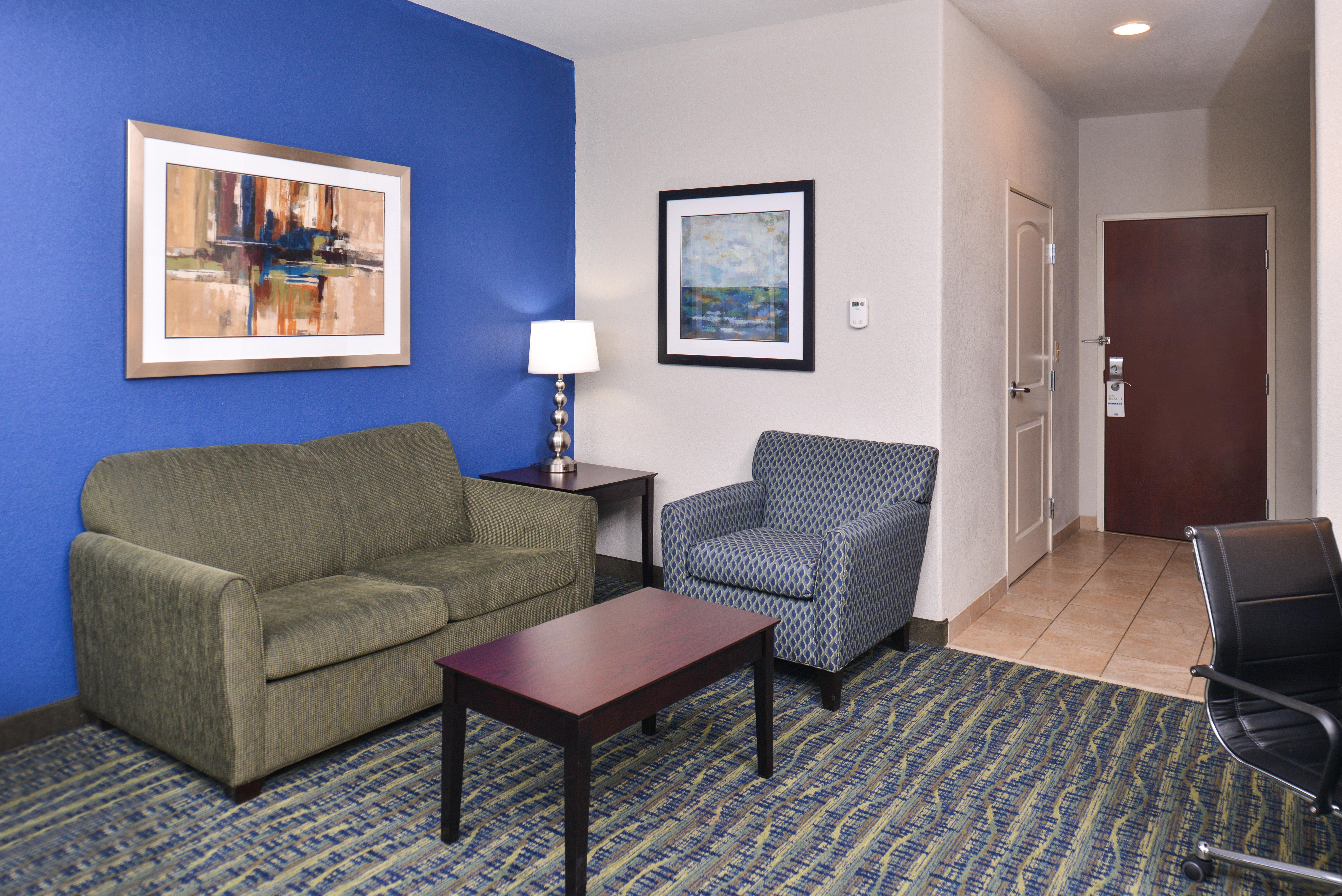 Holiday Inn Express & Suites San Antonio South מראה חיצוני תמונה