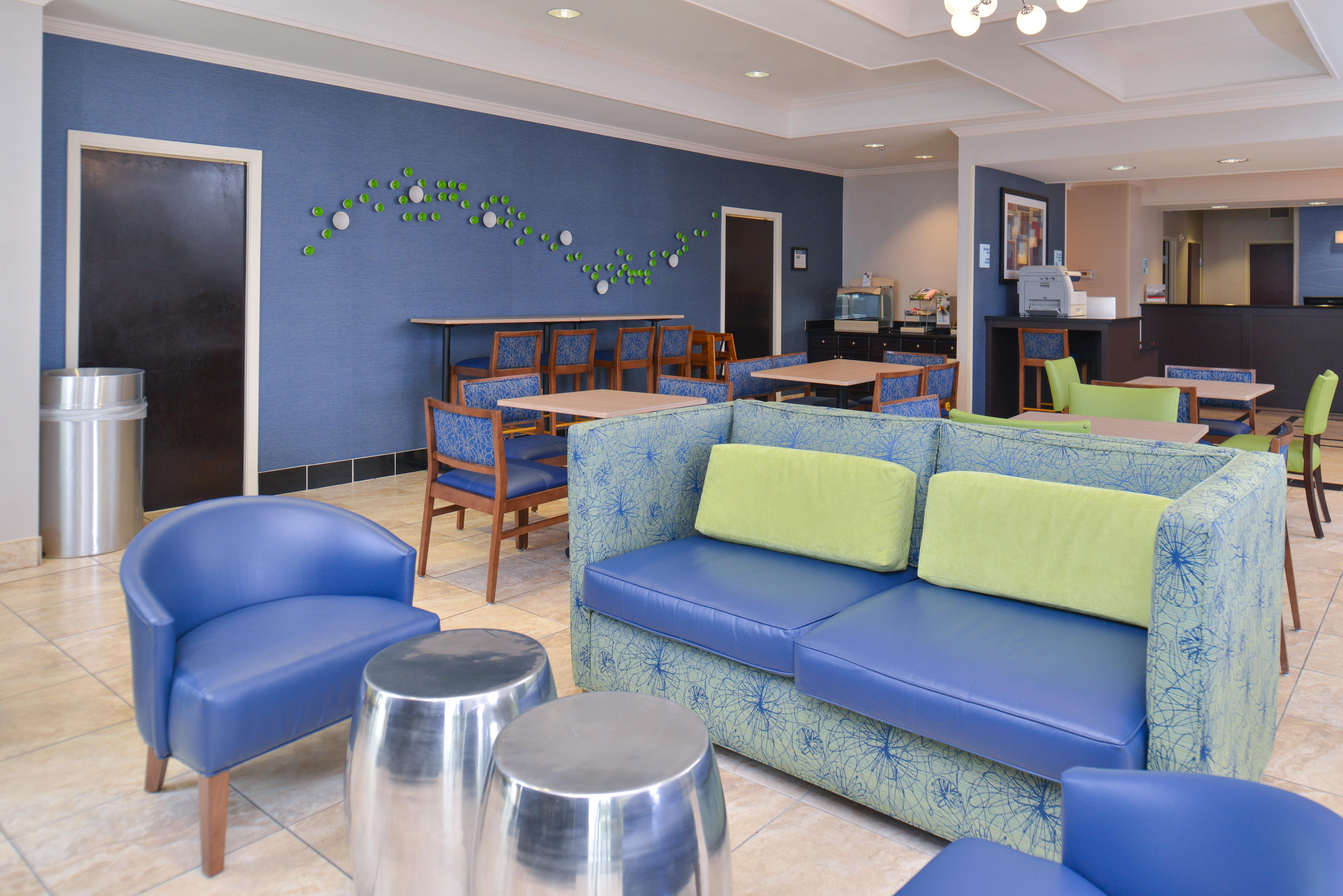 Holiday Inn Express & Suites San Antonio South מראה חיצוני תמונה