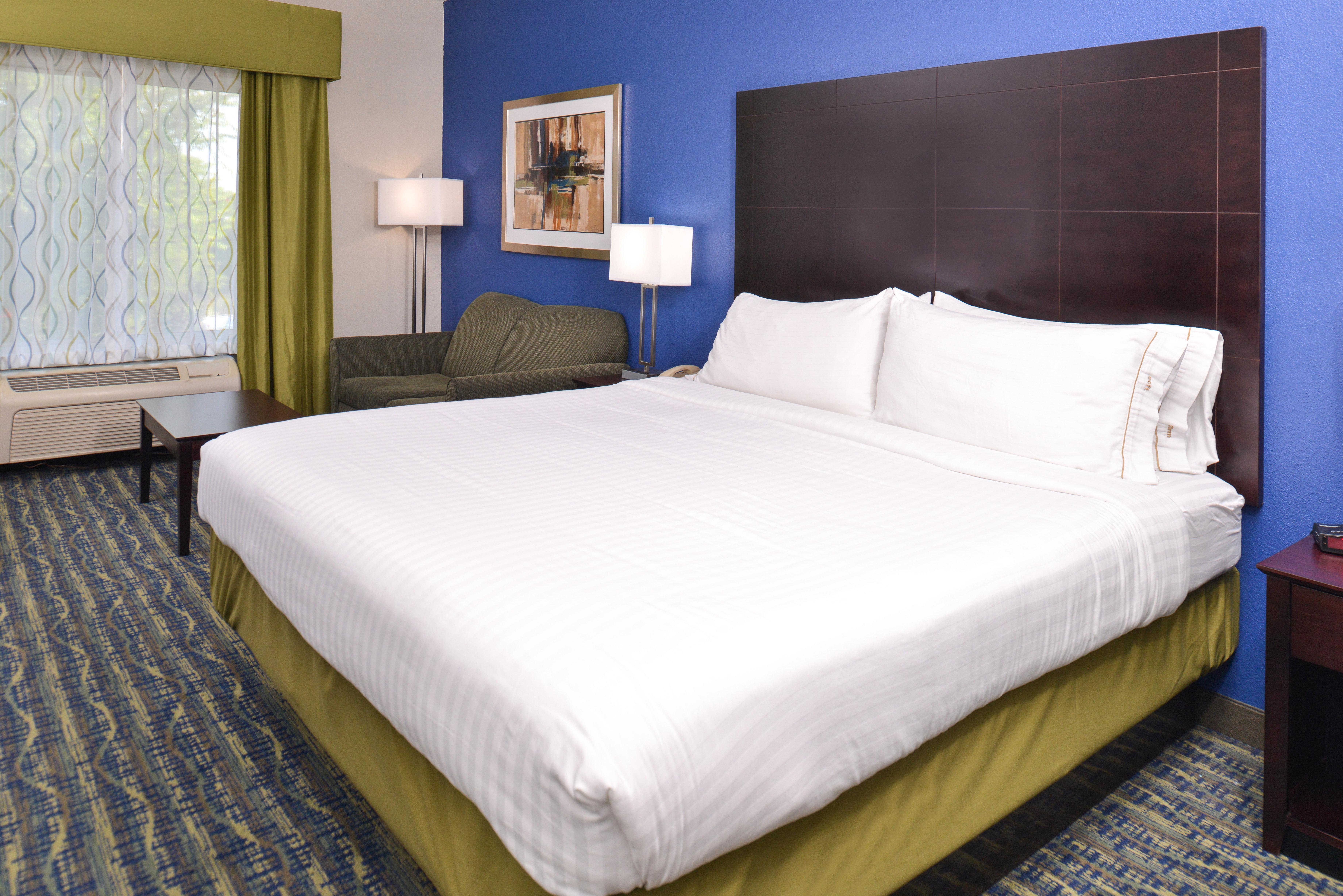 Holiday Inn Express & Suites San Antonio South מראה חיצוני תמונה