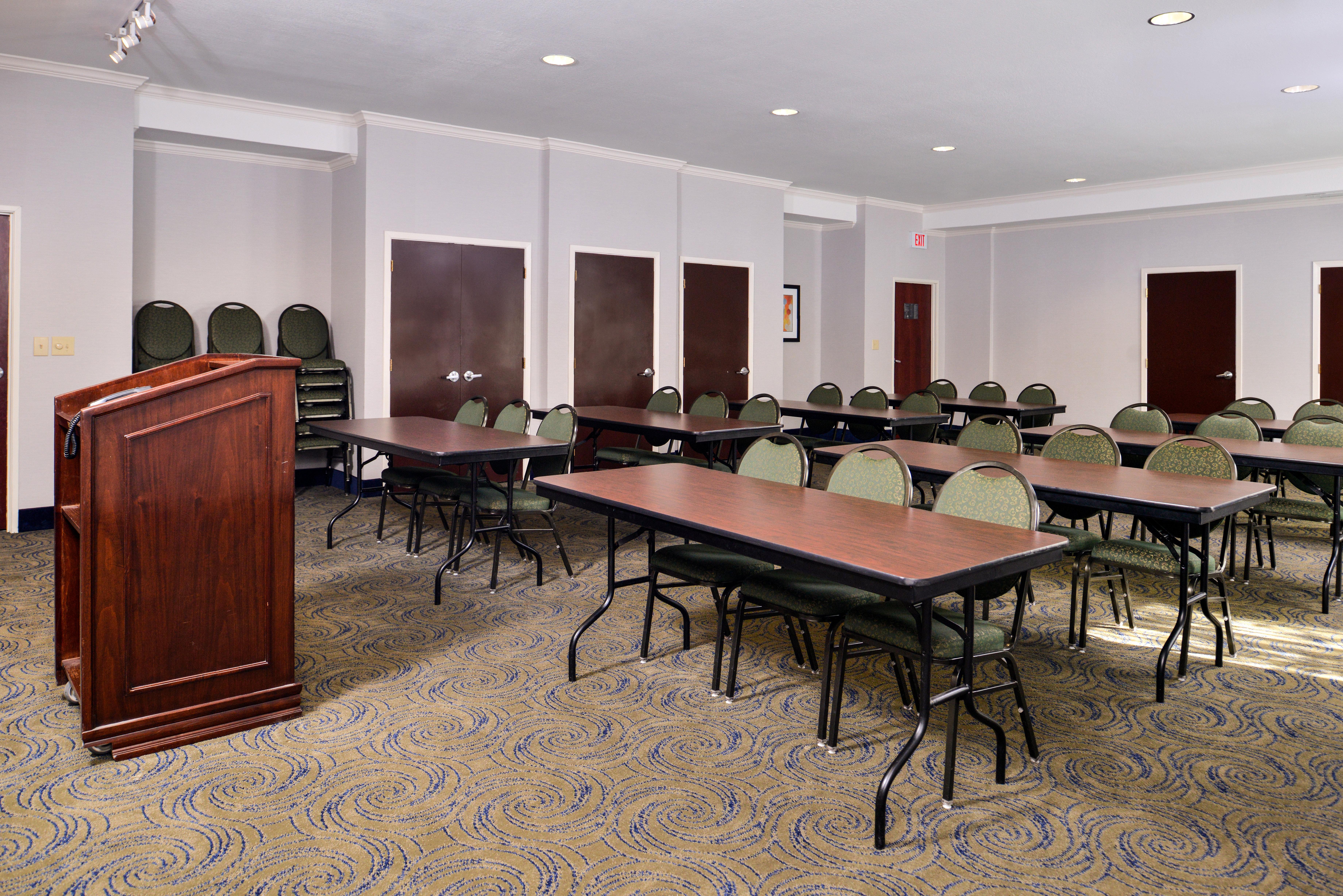 Holiday Inn Express & Suites San Antonio South מראה חיצוני תמונה