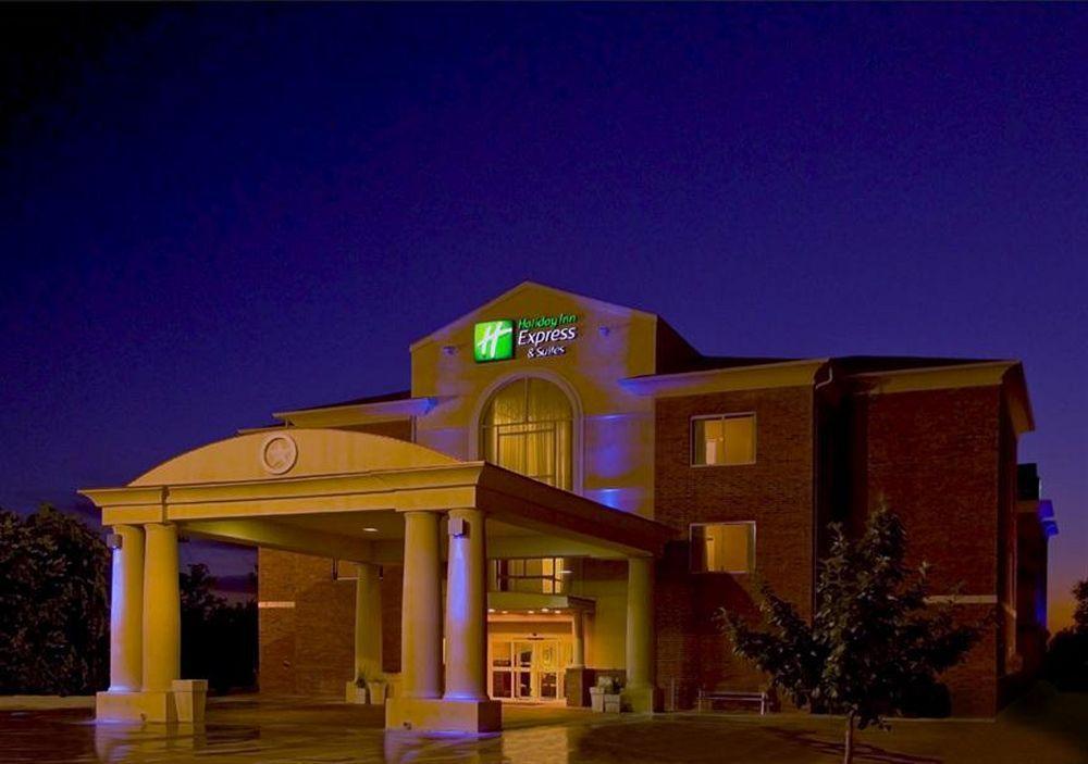 Holiday Inn Express & Suites San Antonio South מראה חיצוני תמונה