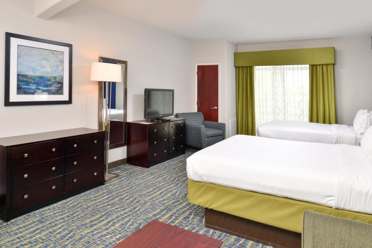 Holiday Inn Express & Suites San Antonio South מראה חיצוני תמונה